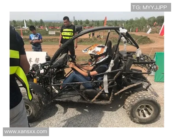 克劳斯与赵炎精彩对决视频回顾赛场上的激烈碰撞与精彩瞬间全记录